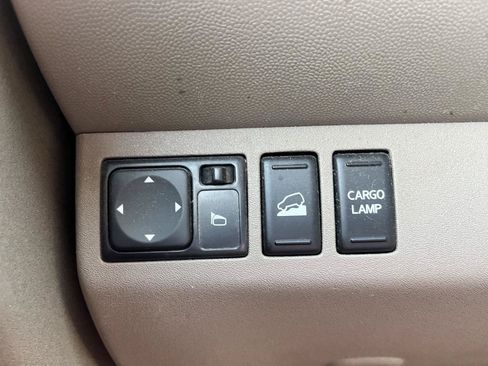 Used 2016 Nissan Frontier SV AWD/4WD image 21