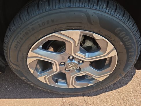 Used 2018 Honda CR-V EX image 11