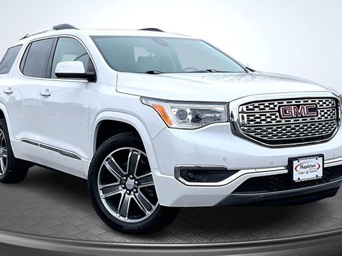 Used 2019 GMC Acadia Denali w/ Technology Package image 12