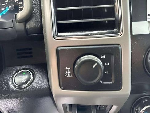 Used 2019 Ford F250 Lariat w/ Lariat Ultimate Package image 29