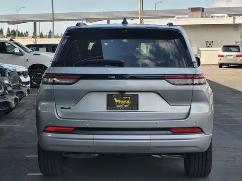 New 2026 Jeep Grand Cherokee Limited AWD/4WD image 5