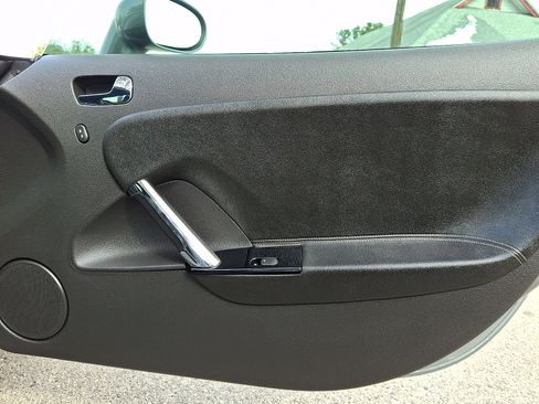 Used 2007 Saturn Sky w/ Premium Trim Pkg image 24