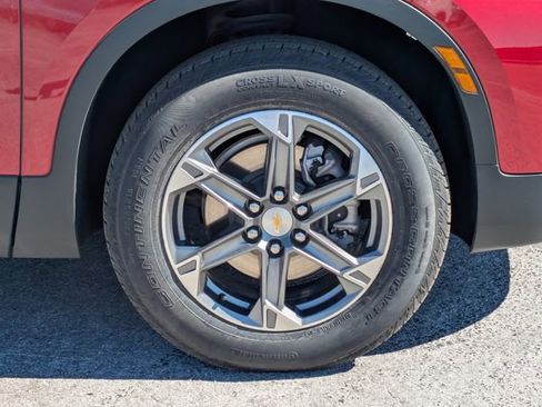 Certified 2025 Chevrolet Blazer LT image 12