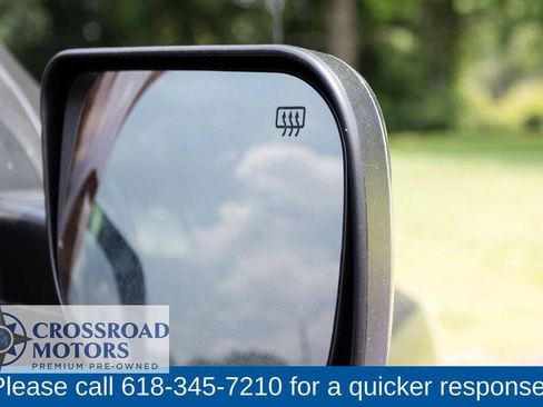 Used 2005 Nissan Titan SE RWD image 11