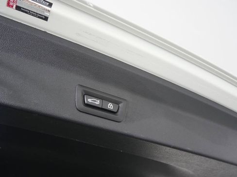 Certified 2022 BMW X3 M40i w/ Parking Assistance Package image 17