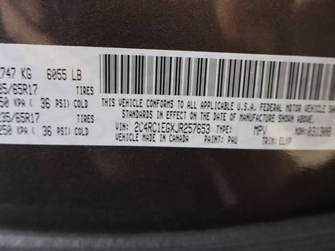 Used 2018 Chrysler Pacifica Touring-L Plus FWD image 55