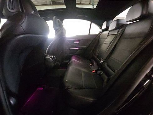 Used 2025 Mercedes-Benz C 300 4MATIC Sedan image 11