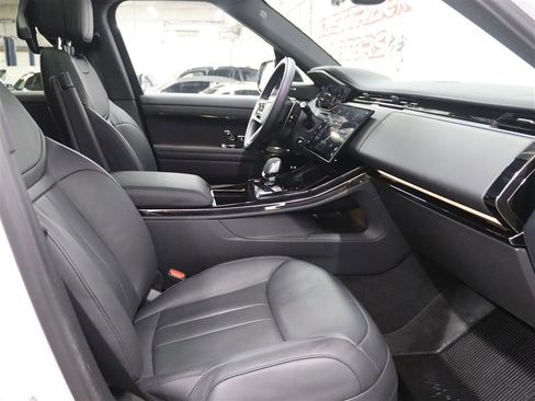 Used 2024 Land Rover Range Rover Sport SE image 21