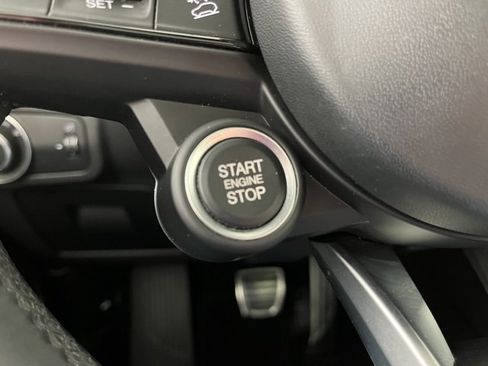 Used 2023 Alfa Romeo Stelvio Ti image 25