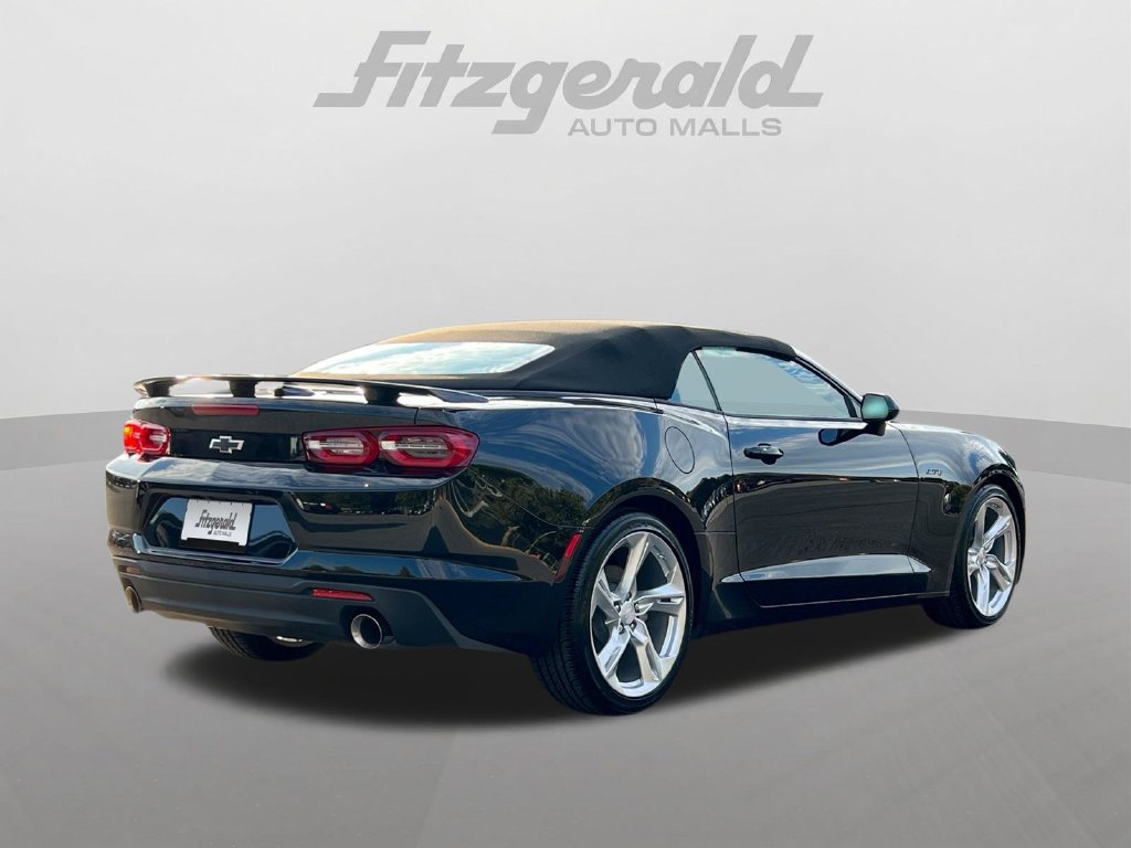 Used 2023 Chevrolet Camaro LT w/ Technology Package RWD image 16