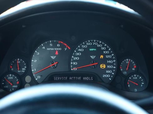 Used 2001 Chevrolet Corvette Coupe w/ Preferred Equipment Group2 image 8