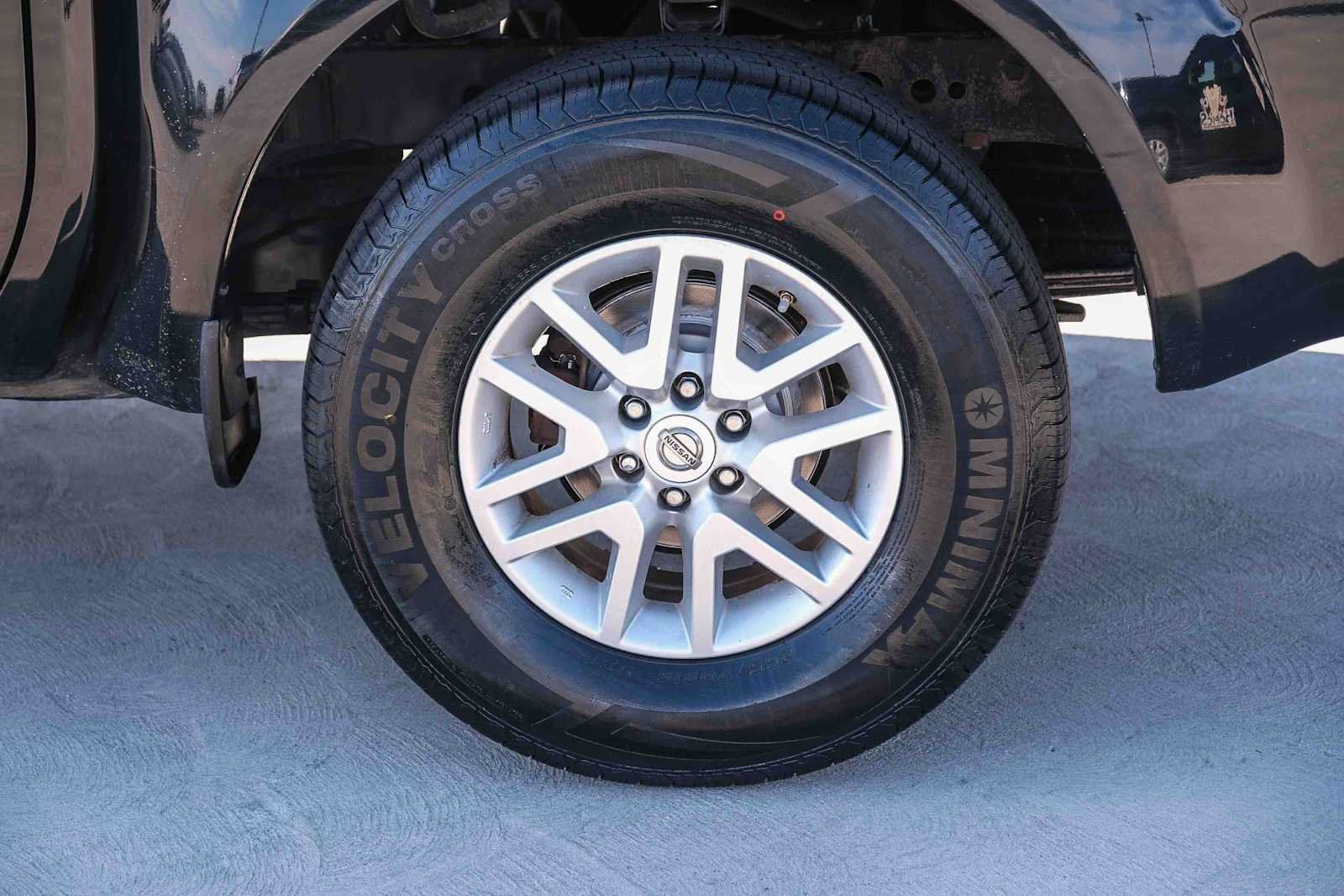 Used 2018 Nissan Frontier SV w/ Value Truck Package RWD image 9