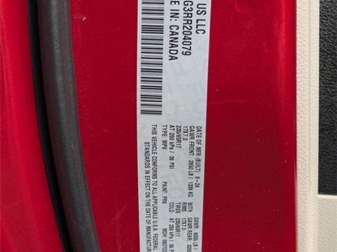 Certified 2024 Chrysler Pacifica Touring-L image 32