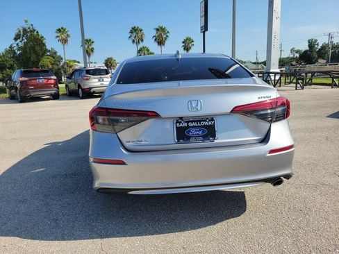 Used 2023 Honda Civic Sport image 5