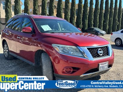 Used 2016 Nissan Pathfinder S
