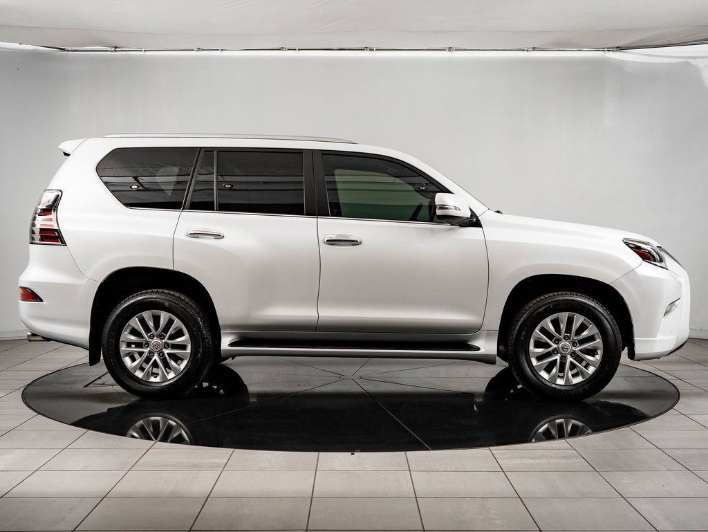 Certified 2023 Lexus GX 460 Premium AWD/4WD image 6