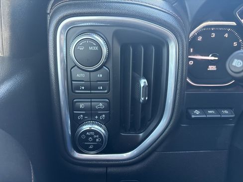 Used 2022 GMC Sierra 1500 AT4 w/ AT4 Premium Package image 23