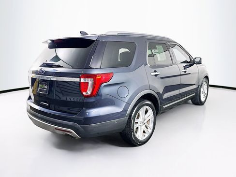 Used 2017 Ford Explorer Limited w/ Equipment Group 301A FWD image 9