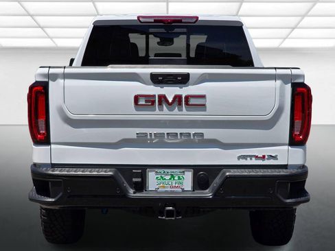 Certified 2025 GMC Sierra 1500 AT4X AWD/4WD image 28