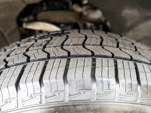 Used 2019 GMC Sierra 1500 SLT w/ SLT Premium Plus Package image 33