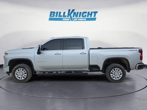 Used 2023 Chevrolet Silverado 2500 LTZ w/ LTZ Convenience Package AWD/4WD image 2
