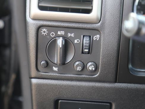 Used 2008 GMC Canyon SLE image 9