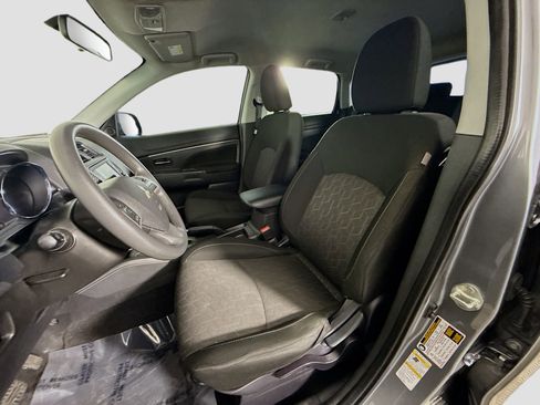 Used 2020 Mitsubishi Outlander Sport ES image 21