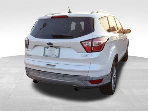 Used 2018 Ford Escape Titanium w/ Ford Safe & Smart Package AWD/4WD image 16