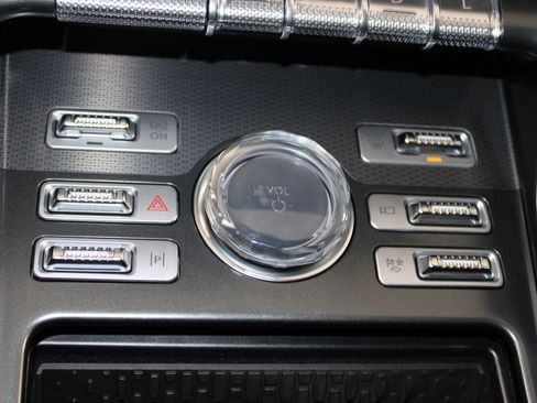 New 2026 Lincoln Nautilus Premier AWD/4WD image 43
