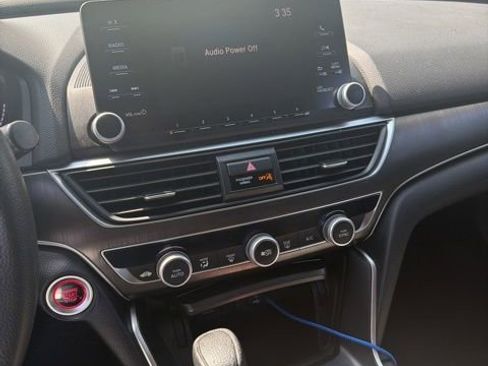 Used 2018 Honda Accord LX image 2