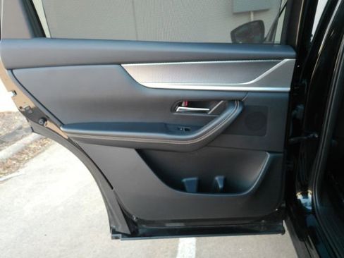 Used 2024 MAZDA CX-90 3.3 Turbo w/ Premium Package image 19