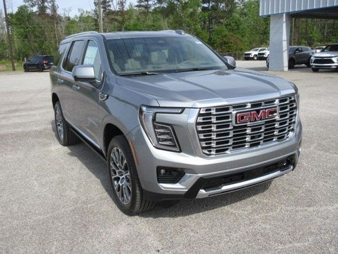 New 2026 GMC Yukon Denali w/ Denali Reserve Package RWD image 4
