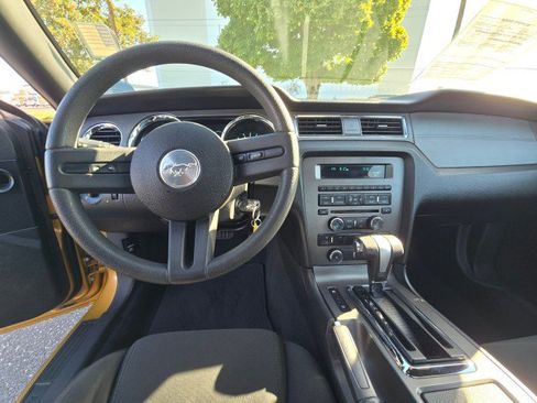 Used 2010 Ford Mustang GT image 20