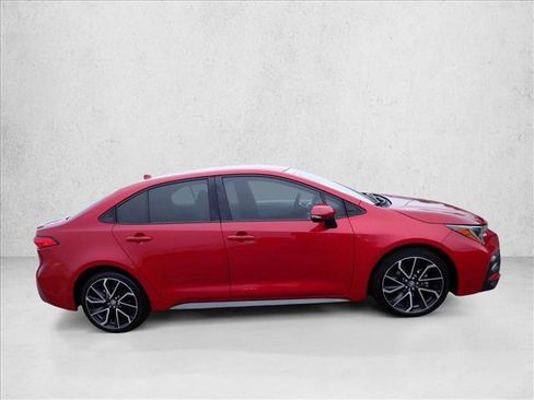 Used 2020 Toyota Corolla SE image 5