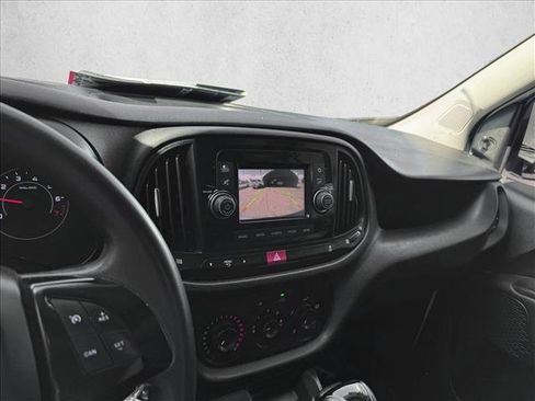 Used 2021 RAM ProMaster City Tradesman FWD image 13