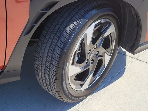 Certified 2025 Subaru Crosstrek 2.5i Limited w/ Crosstrek Mirror Package image 5