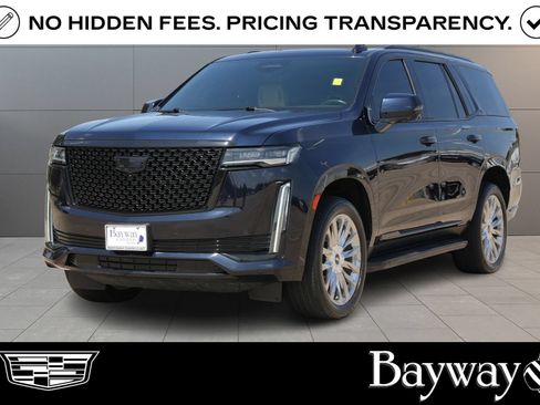 Used 2021 Cadillac Escalade Premium Luxury RWD image 1