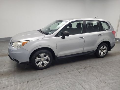 Used 2014 Subaru Forester 2.5i AWD/4WD image 2