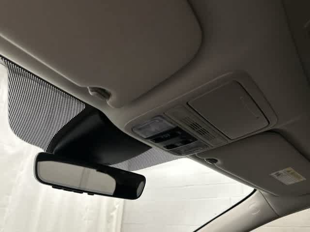 New 2027 Honda Odyssey Touring image 21