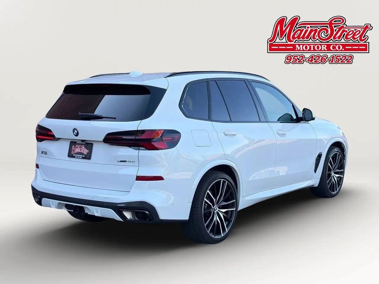 Used 2024 BMW X5 sDrive40i w/ M Sport Package RWD image 7