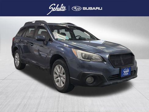 Used 2017 Subaru Outback 2.5i Premium AWD/4WD image 1