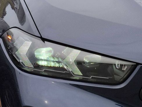 New 2026 BMW X6 xDrive40i w/ Climate Comfort Package image 11