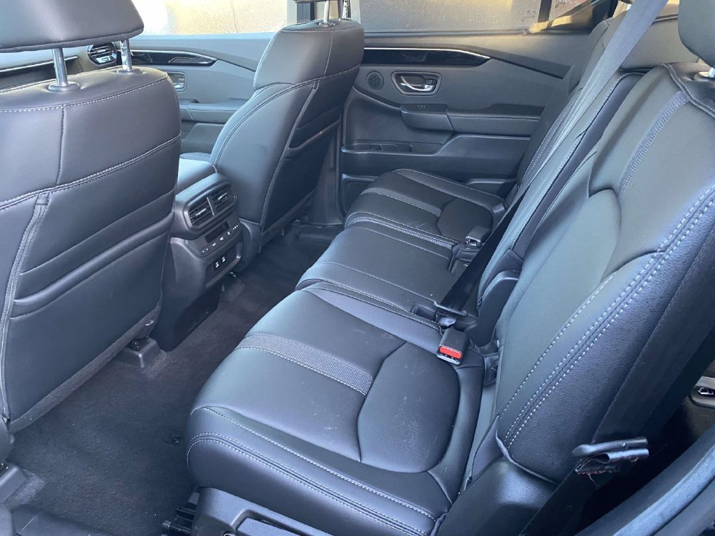 Certified 2026 Honda Pilot EX-L image 11