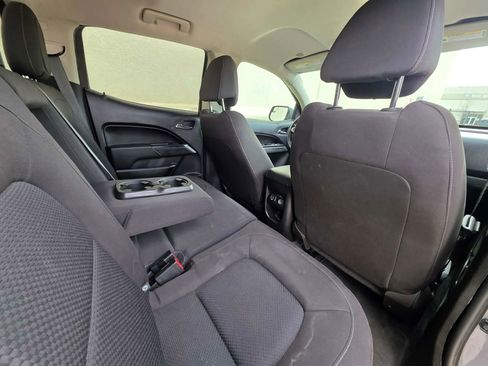 Used 2021 Chevrolet Colorado LT w/ Safety Package image 18