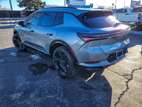 Certified 2025 Chevrolet Equinox EV RS image 6