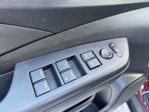 Used 2016 Honda CR-V SE image 12