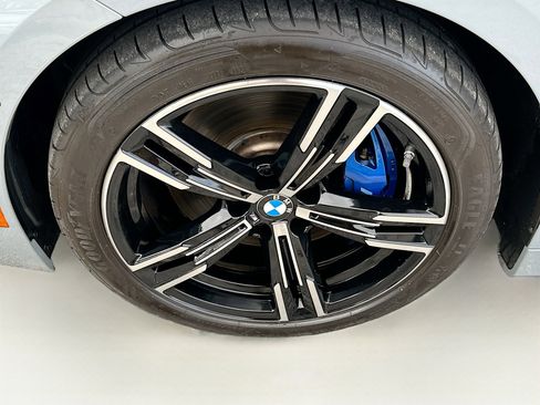 Used 2024 BMW M440i Convertible image 33