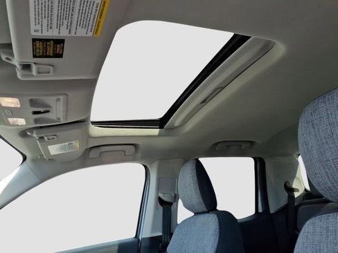 Used 2024 Ford Maverick XLT image 26