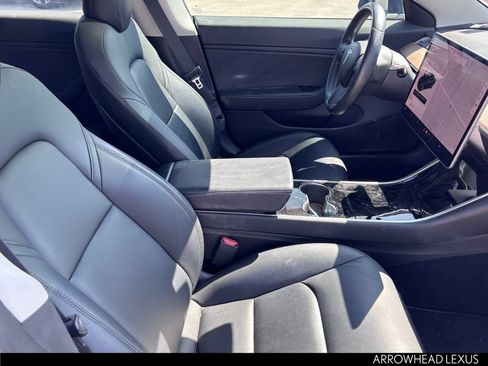 Used 2018 Tesla Model 3 AWD/4WD image 8