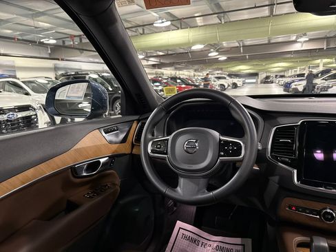 Certified 2024 Volvo XC90 B6 Plus w/ Protection Package Premier AWD/4WD image 23